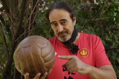 Didier Roustan et un ami ©DR - Marabout