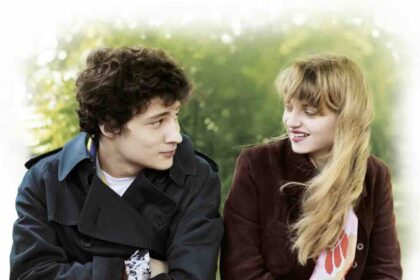 Deux personnages, mais trois souvenirs © Le Pacte
