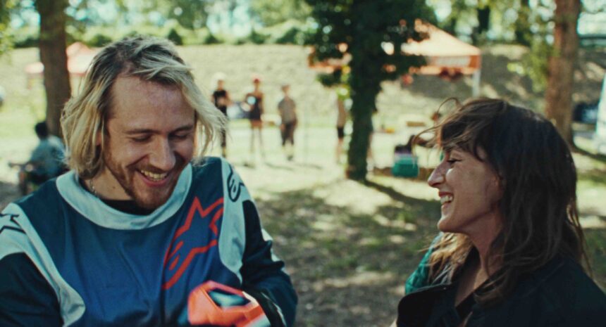 On voit bien qu'ils sont de mèche / Photo : © Pathé Films