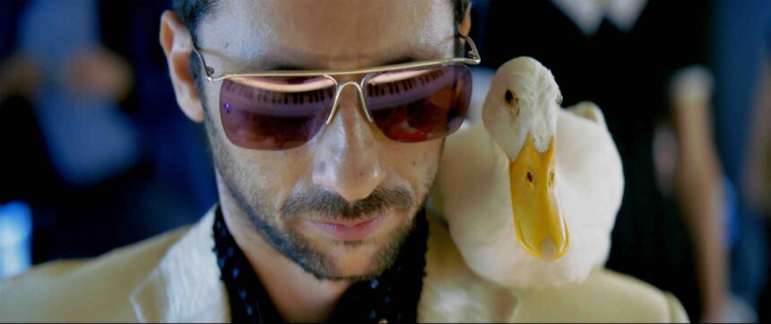 Un musicien qui pactise avec un canard, ce n'est jamais bon signe / Photo : @ Les Films du Losange
