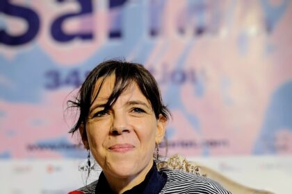 Charlotte Devillers / Photo : © Vincent Raymond