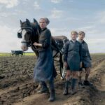 Austère, la vie aux champs ? / Photo : © 2025 Bombero International GmbH co Kg Rialto Film GmbH Warner Bros Entertainment GmbH Mathias Bothor