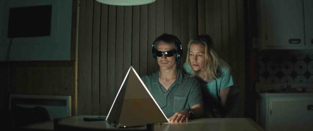 Je me demande d'où vient ce rayon lumineux / Photo : ©L'Atelier Distribution