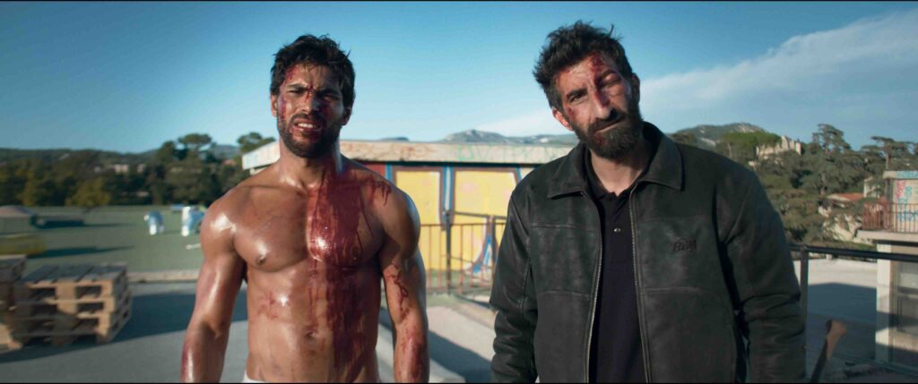 C'est ce qu'on appelle être à tue et à toit / Photo : © 2025 CHI-FOU-MI PRODUCTIONS - NETFLIX