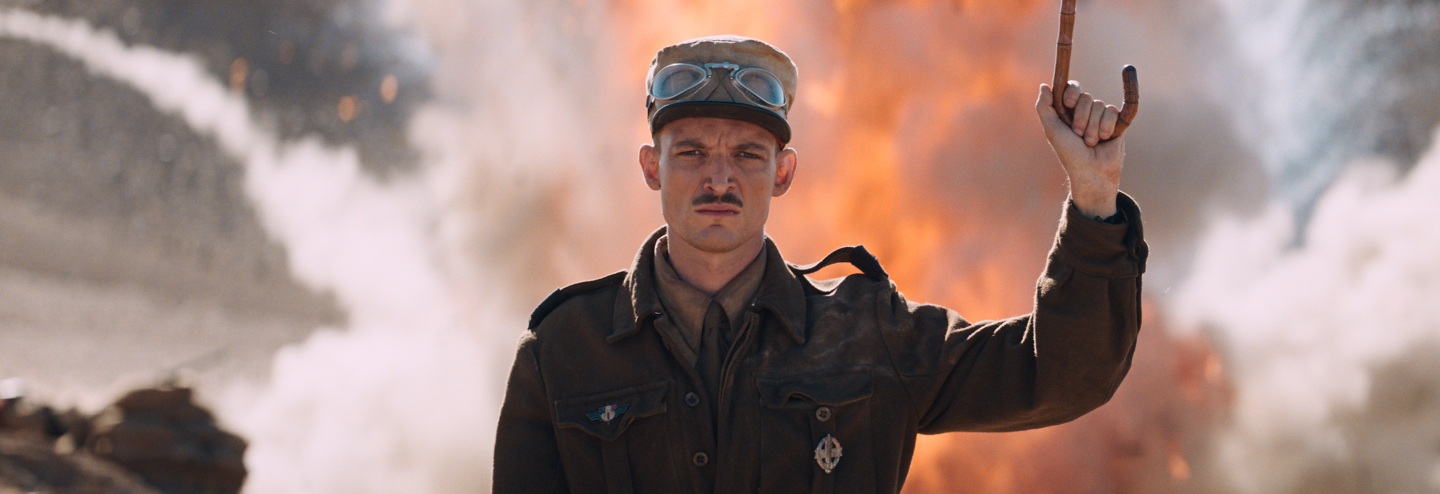 D'où l'expression : "un déluge de feu" / Photo : © 2026 Pathé Films - TF1 Films Production - Belvédère - Auvergne-Rhône-Alpes Cinéma