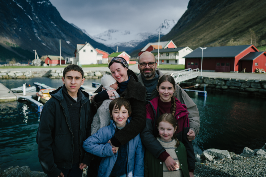 "Ha ! ha ! famille nombreuse/Famille heureuse" (Les Négresses vertes) / Photo : © Le Pacte